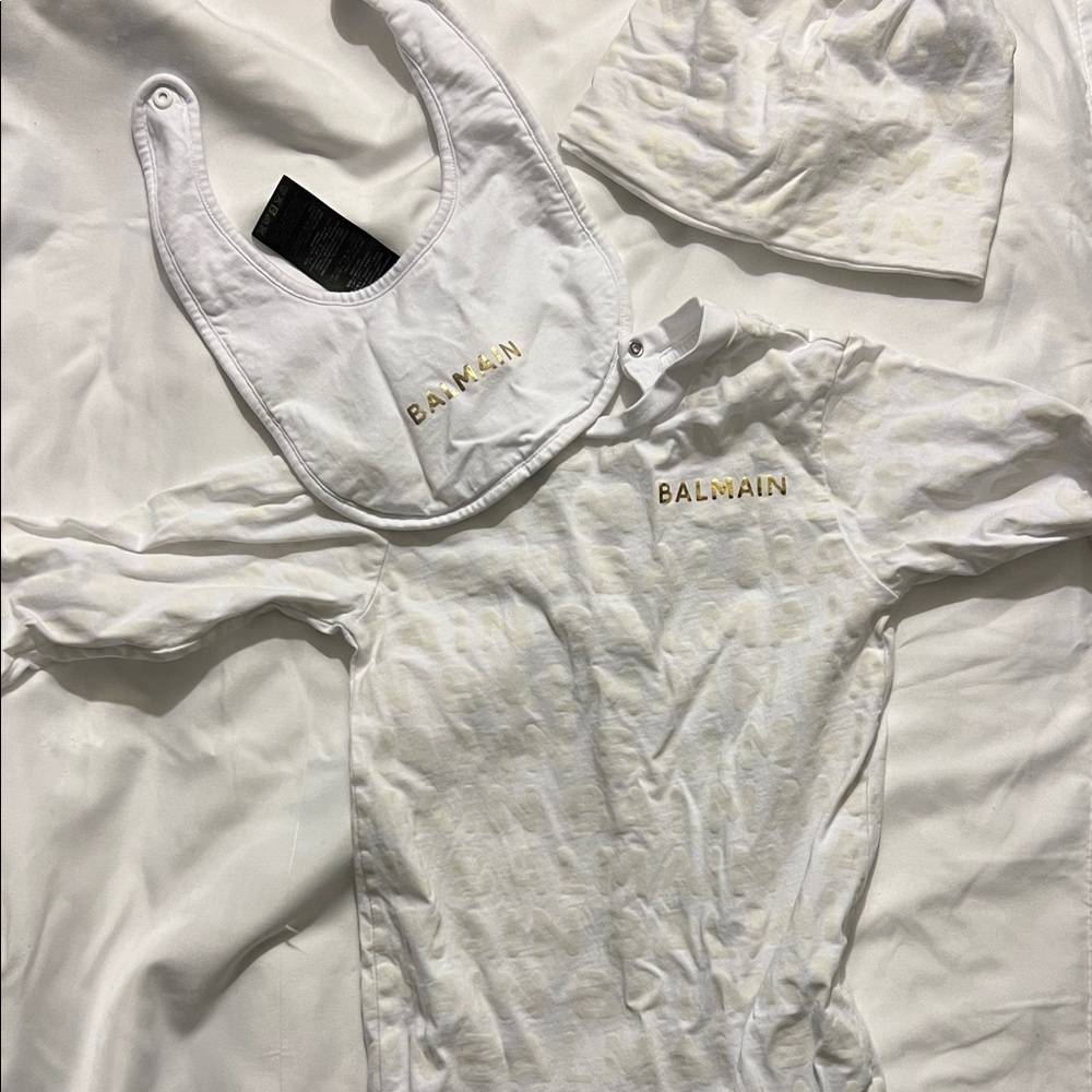 Balmain White Infant Bodysuit Set with Gold Logo